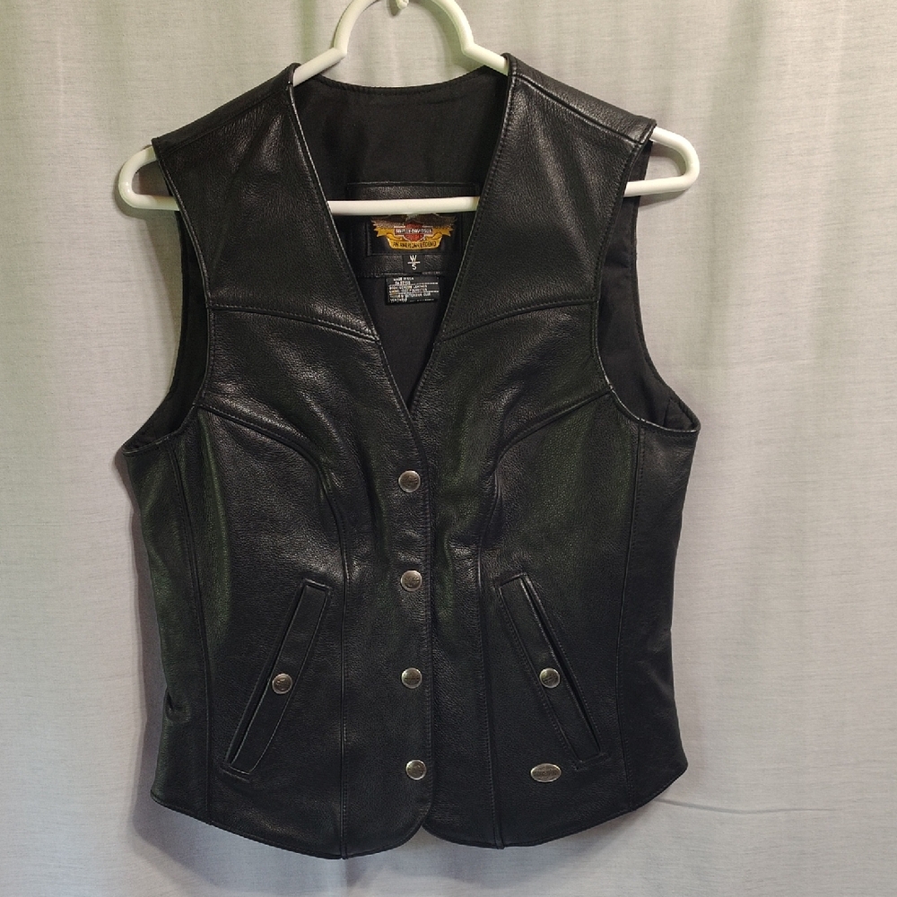 Harley-Davidson Black Leather Women's Snap-Front Vest
